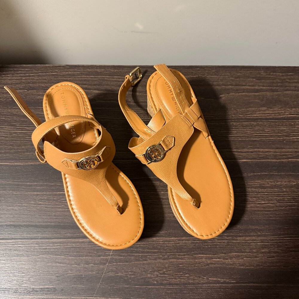 Tommy Hilfiger Wedges - 7.5